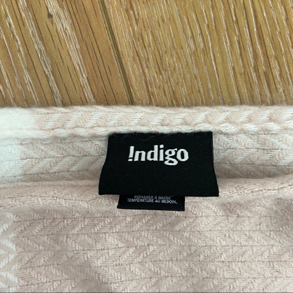 Indigo-stripe White/Pink/Purple Fringe Throw Blanket - Picture 6 of 6